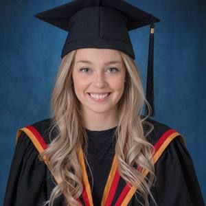 Meet your Posher, Tosha